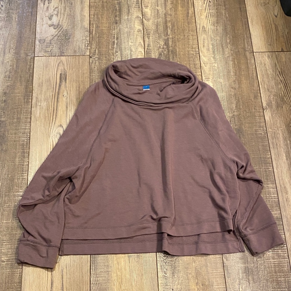 Old Navy Women's Chocolate Cropped Cowl Neck Sweater